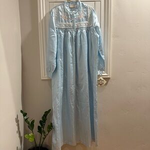 3/$10 🛒🛍️ Nicole Baby Blue Sleep Dress Sleepwear - Size Medium